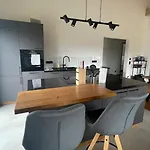 Gruene Gams - Neubau Designwohnung Mit 2 Balkonen Lejlighed