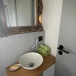 Gruene Gams - Neubau Designwohnung Mit 2 Balkonen * Breitbrunn am Chiemsee