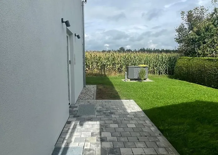 Gruene Gams - Neubau Designwohnung Mit 2 Balkonen Breitbrunn am Chiemsee
